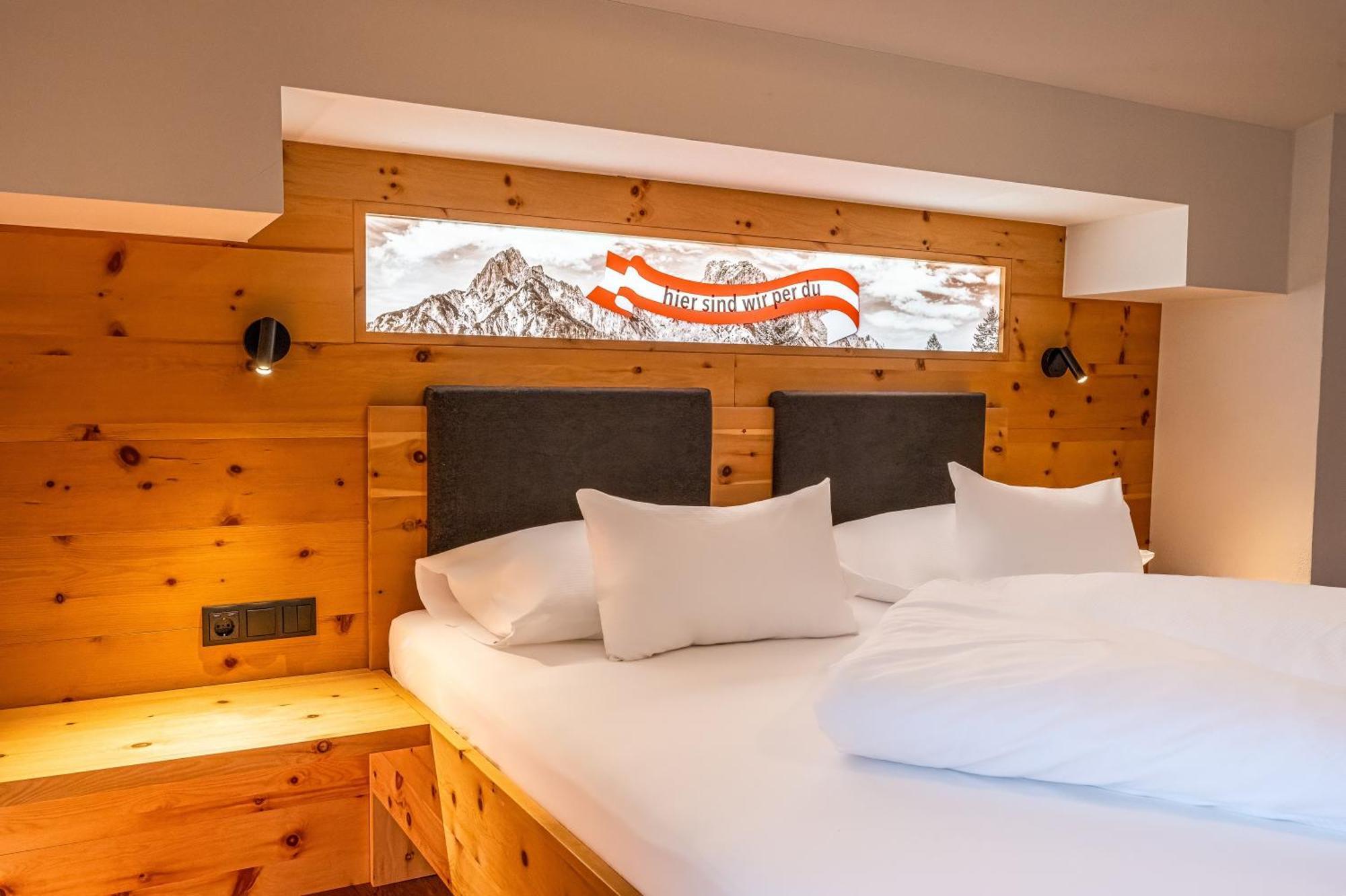 Kirchbichlhof Hotel 3*